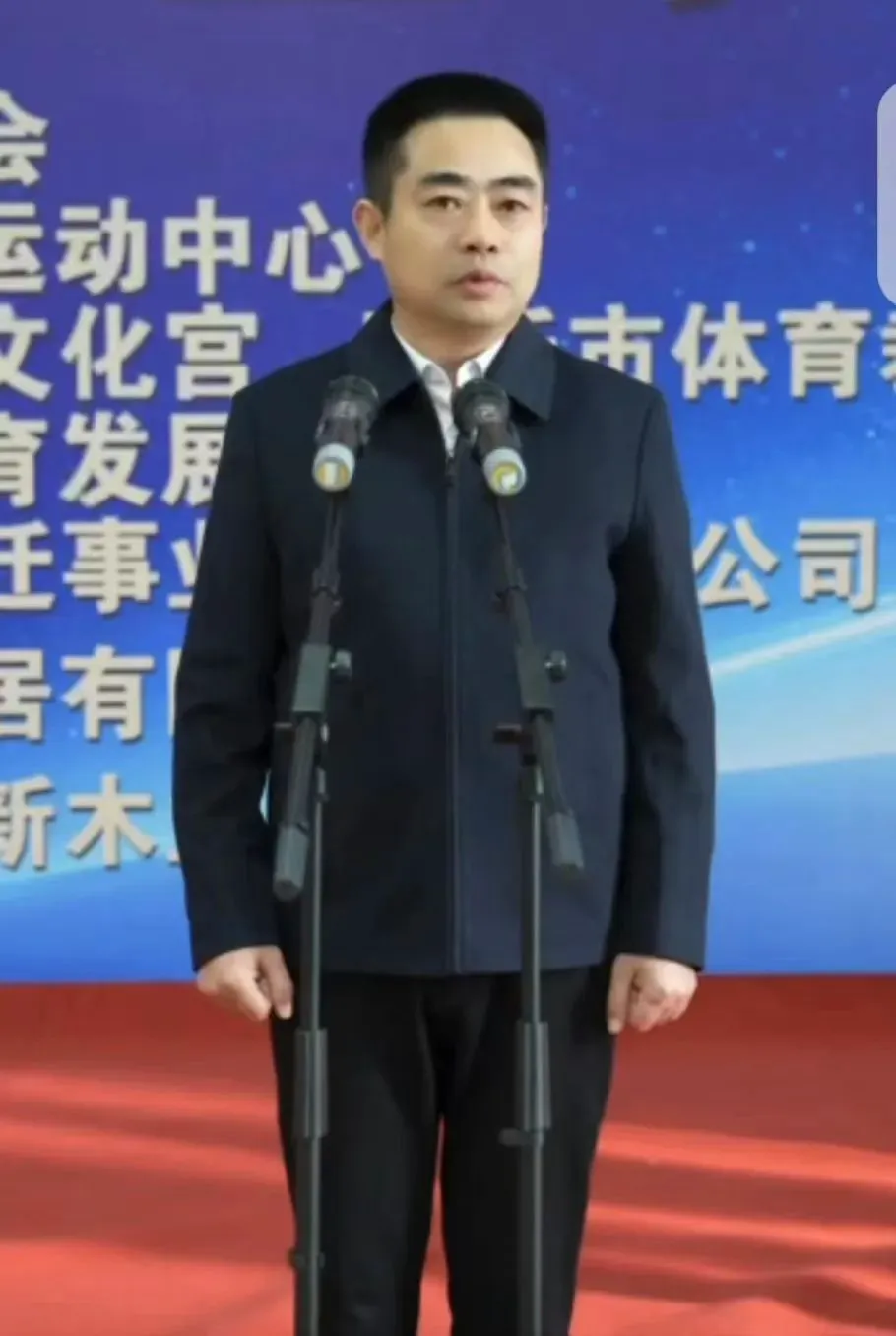 刻苦训练篮球时如何避免受伤的建议_0
